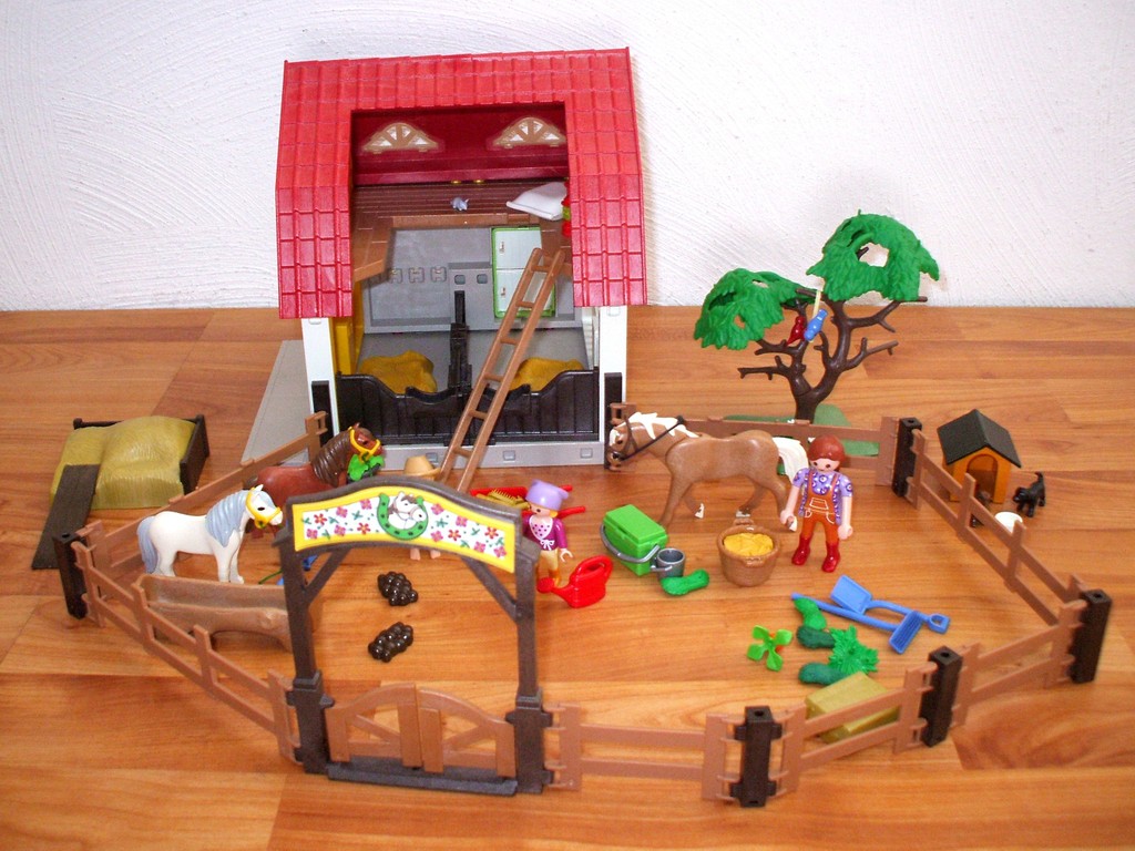 Playmobil: 5222 Ponyhof Reiterhof | eBay